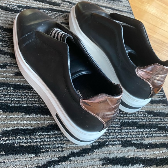 Geneve Shoe Slip on Platfrom Sneakers - Picture 3 of 6